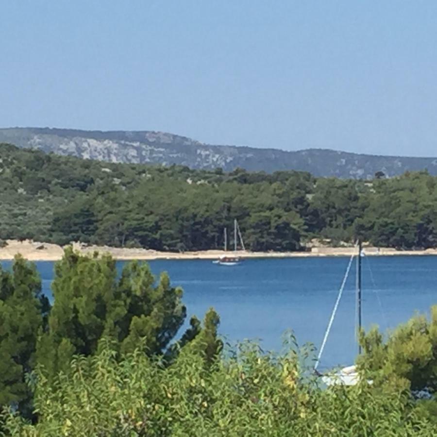 Apartment Sara - Cres Εξωτερικό φωτογραφία